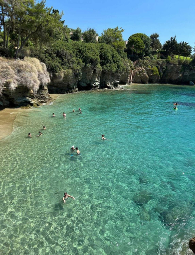 Others 2, Bella Elena, Crete