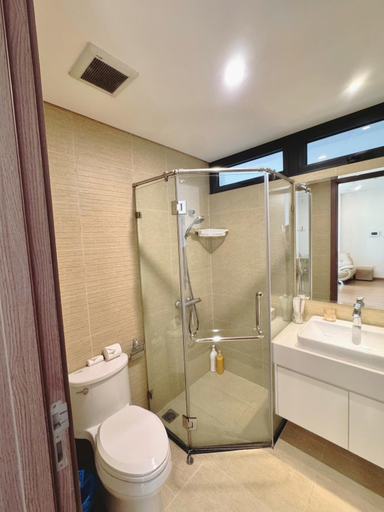Bathroom 5, Vinhomes Skylake Apartment Hanoi, Từ Liêm