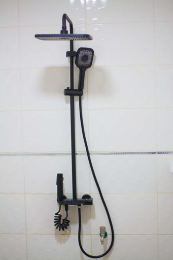 Shower, Residence The Champion 2, Ouidah