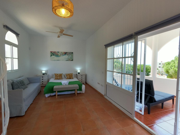 Others 5, Sunny ocean view house walking distance from beach, Cádiz