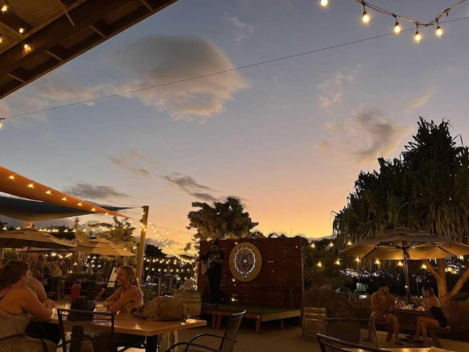 Food & Drinks, Kihei Akahi C-410, Maui