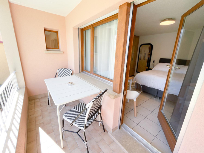 Bedroom 3, Hotel des Bains de Saillon, Martigny