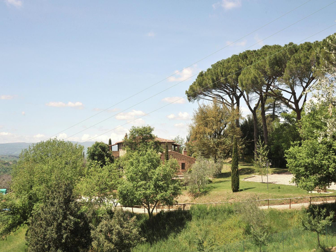Others 5, Farmhouse with air conditioning, private terrace and pool, Perugia