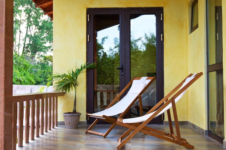 Others 4, Villa Sole