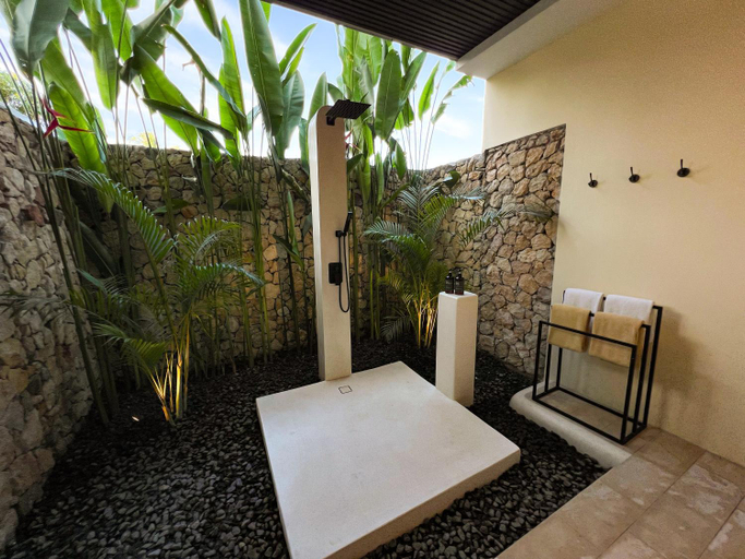 Bathroom 5, Rascals Hotel, Lombok