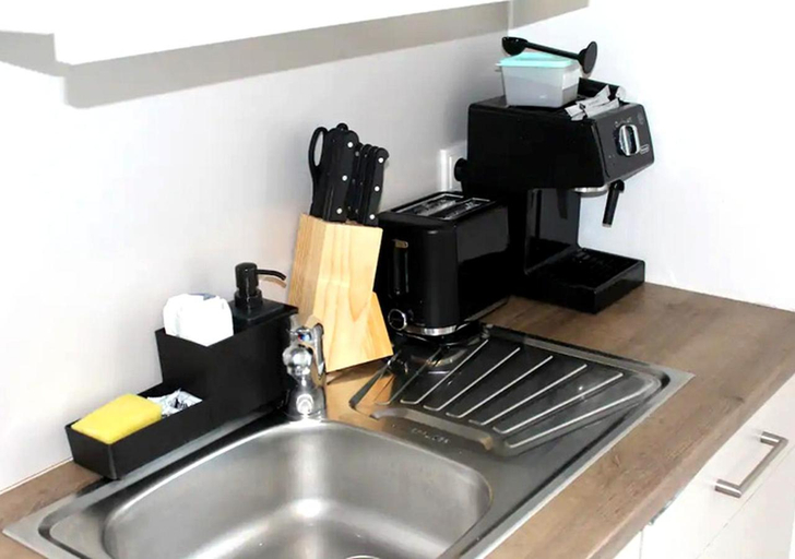 Others 4, Barcelona CHILLINGHOUSE 10 3Min Von ICE, NETFLIX,Garten, Rhein-Sieg-Kreis