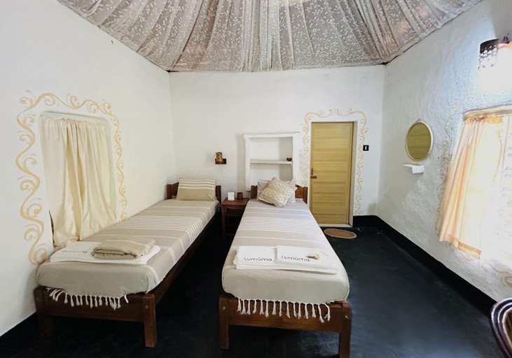 Bedroom 2, Lumuma, Thiruvananthapuram