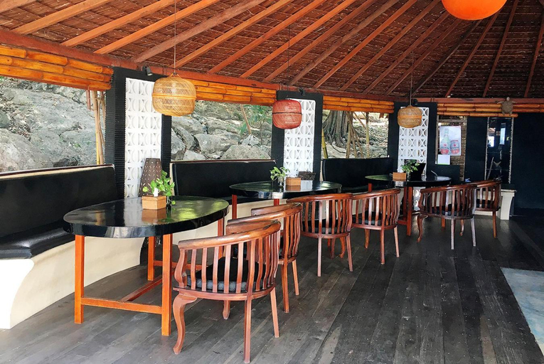 Food & Drinks, Prince John Dive Resort