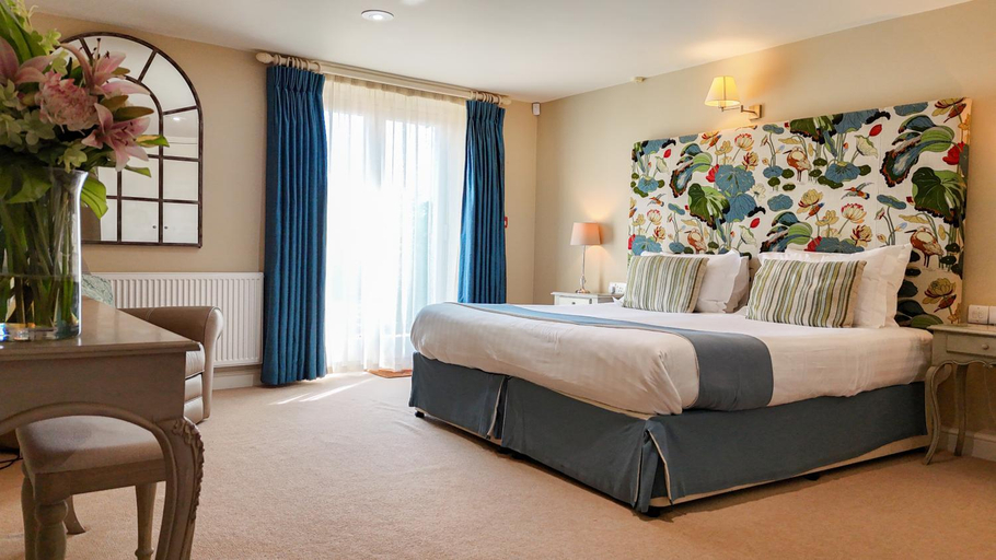 Bedroom 2, The Pheasant Pub with Rooms, Essex