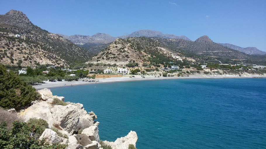 Others 5, Avra Beach, Crete