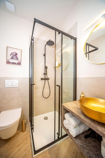 Others 5, Mariani luxury rooms in center, Split