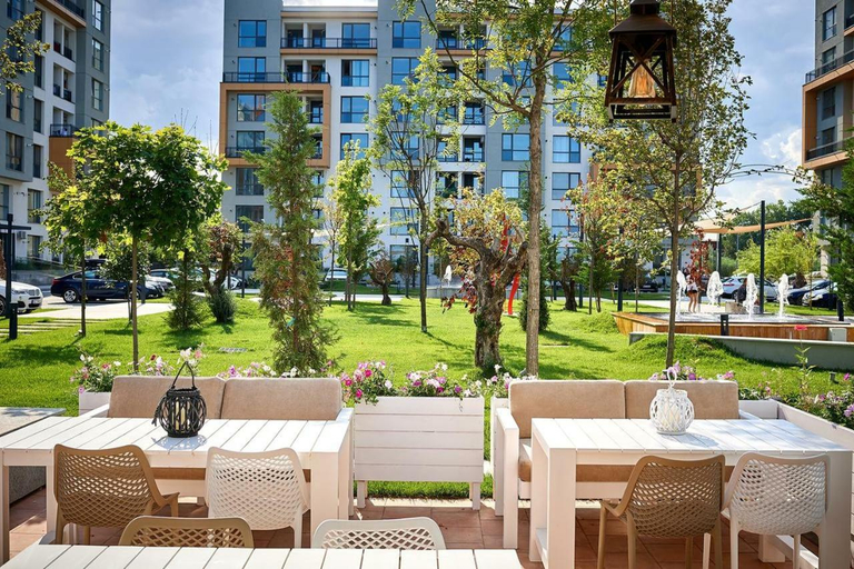 Food & Drinks 4, Apartamente Onix Blue, Navodari