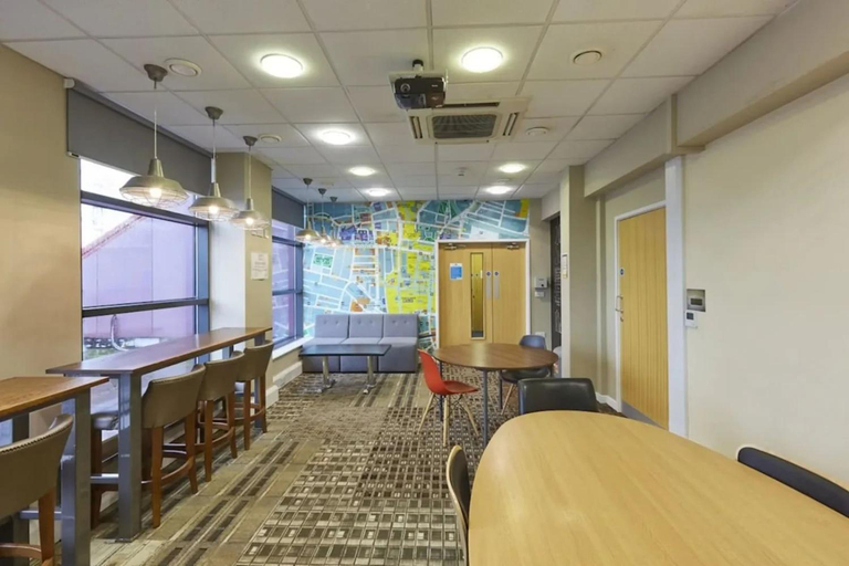 Food & Drinks, Arena Village (Campus Accommodation), Leeds