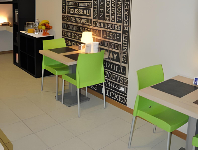 Food & Drinks 2, Letto & Riletto, Macerata