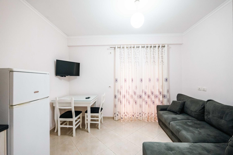 2, Rei Apartments, Sarandës