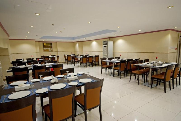 Food & Drinks, Al Massa Al Bader, Makkah