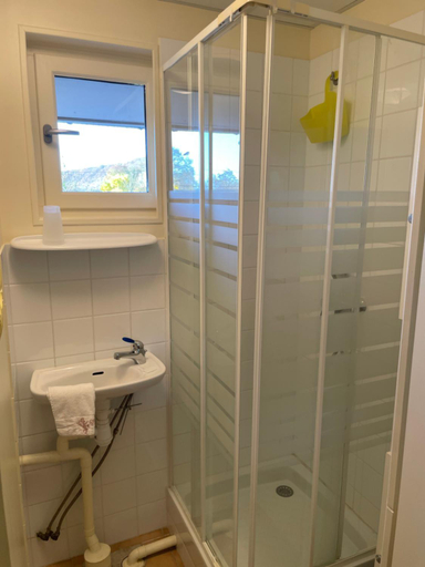Bathroom, Maison SOLAR, Eure