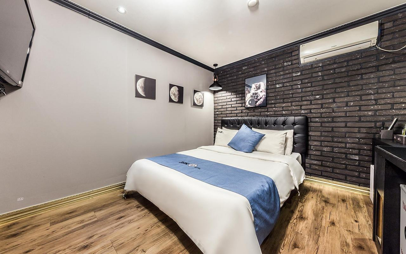 Bedroom 2, Mokdong ZAM, Yangcheon