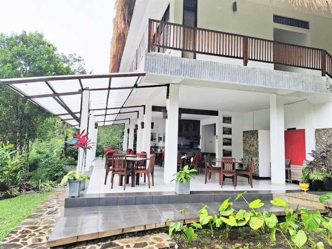 Restaurant 2, Kelimutu Crater Lakes Eco Lodge, Ende