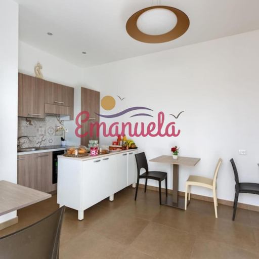 Others 4, B&B Emanuela, Lecce