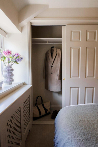 Bedroom 2, Inglenook Cottage, Gloucestershire