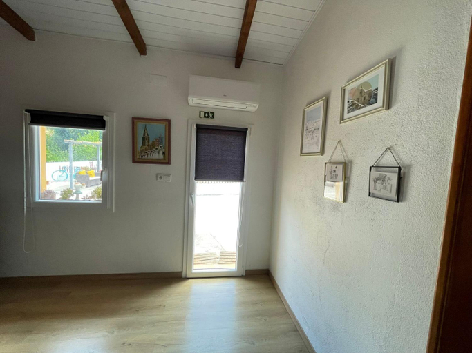 Others 5, DEl Rey Guest House, Tomar