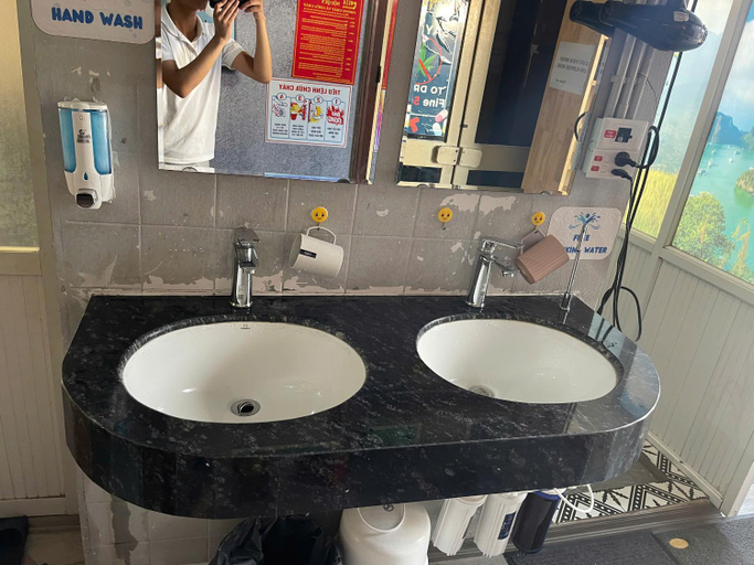 Bathroom 4, Heritage Corner Hostel, Hoàn Kiếm