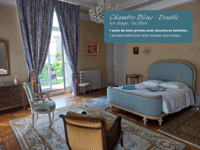 Bedroom 2, Au pied de la Cathedrale, Calvados