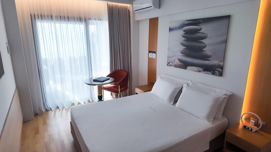 Bedroom 3, Coral Hotel Athens, Attica