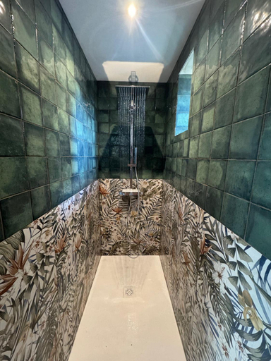 Bathroom, Domaine de Godincthun, Pas-de-Calais