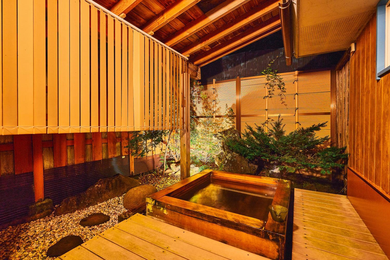 Others 1, Manor House, Yamanakako