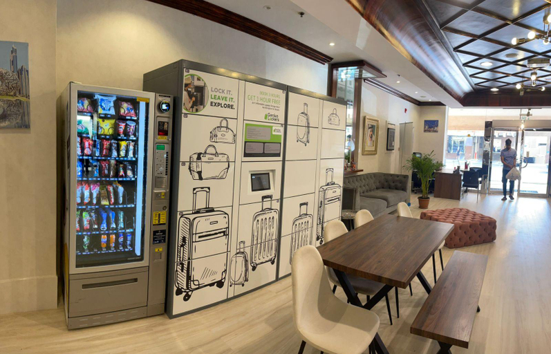 Food & Drinks, Al Raya Hotel Apartment, Dubai