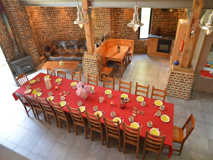 Food & Drinks 4, Teuven Farmhouse for 24 Guests, Limburg
