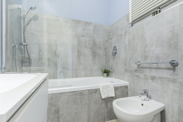 Bathroom 2, Soulway House, Zagreb