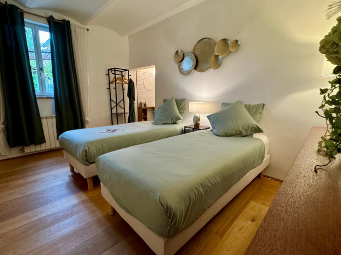 Bedroom 2, La Serre des Mourgues, Gard