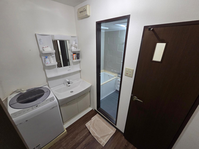 Bathroom 3, MORI Apartment (Dotonbori) (42m², 2 Bedrooms, 1 Private Bathroom), Osaka