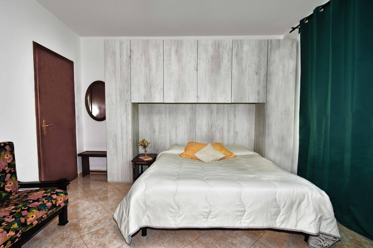 Others 5, La Rondinella, Asti