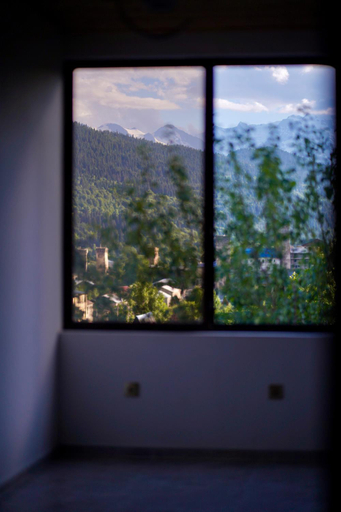 Others 5, Hotel 5 Mountains, Mestia