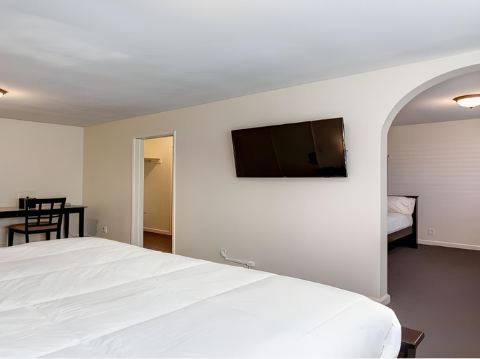 Bedroom 5, Magnolia Tree Hotel - Near Anaheim Convention Center, Orange