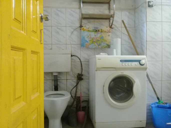 Bathroom, У пана Ігоря, L'vivs'ka