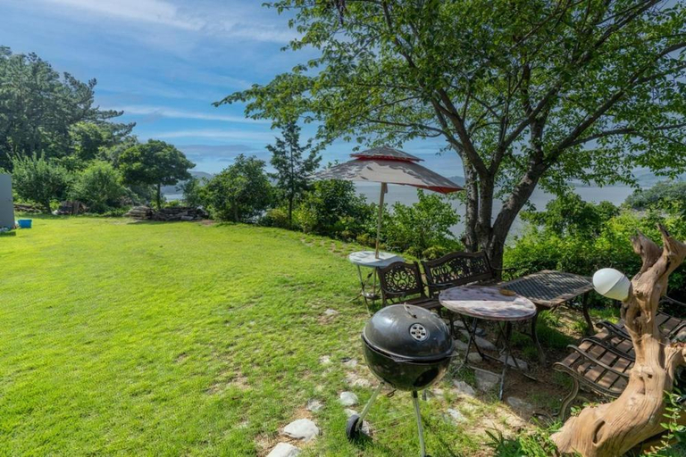 Others 2, Badawiae Tongnamu Pension, Yeosu