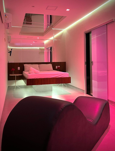 Sport & Beauty 5, Alamo Motel, Bom despacho