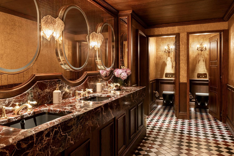 Bathroom 4, Ancora Cortina, Belluno
