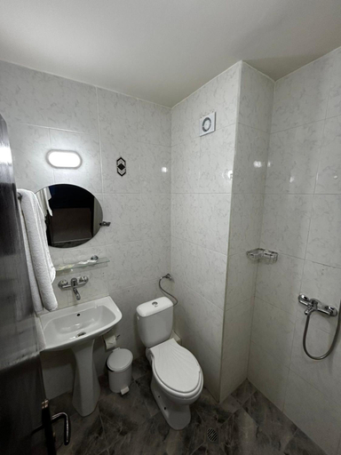 Bathroom 3, Bellevue golden sands, Varna