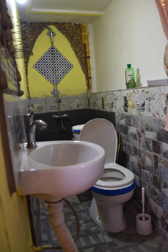 Bathroom 3, Dar Mayssa Rose, Ouarzazate