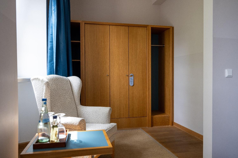 Bedroom 2, Vogelsburg, Kitzingen