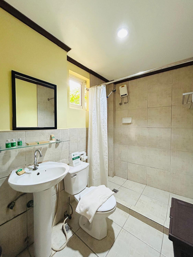 Bathroom, Sheridan Villas Boracay, Malay