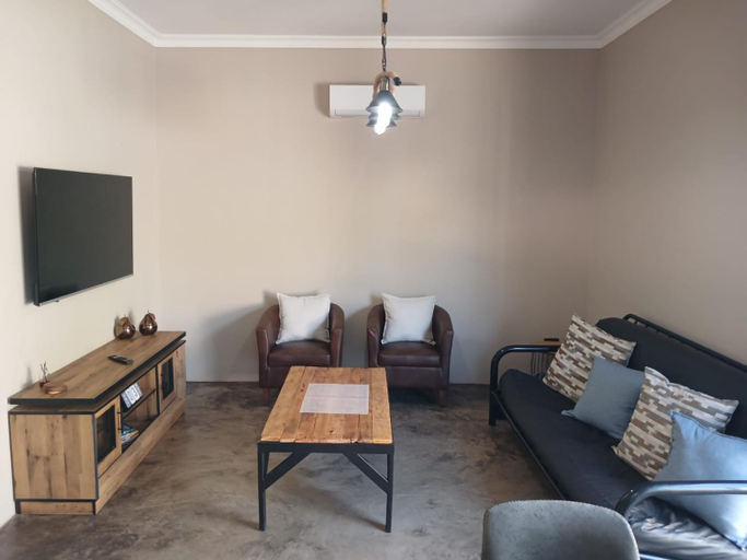 Others 5, Cycad Self Catering, Sekhukhune