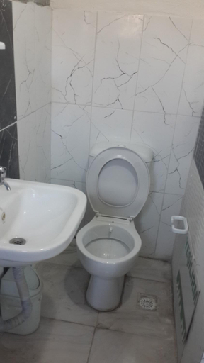 Bathroom 2, Esin Pansiyon, Tokat