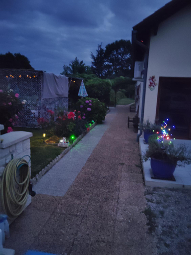 Others 3, Chambre d'hotes a mouleydier, Dordogne